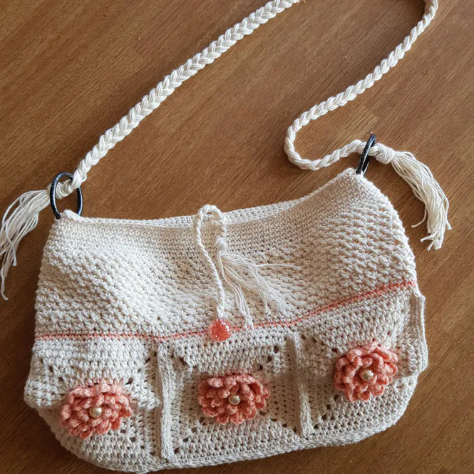 Hovedbilde Foret skulderveske vare nr 05
